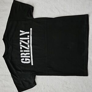 *NWOT* Grizzly Griptape Graphic Tshirt